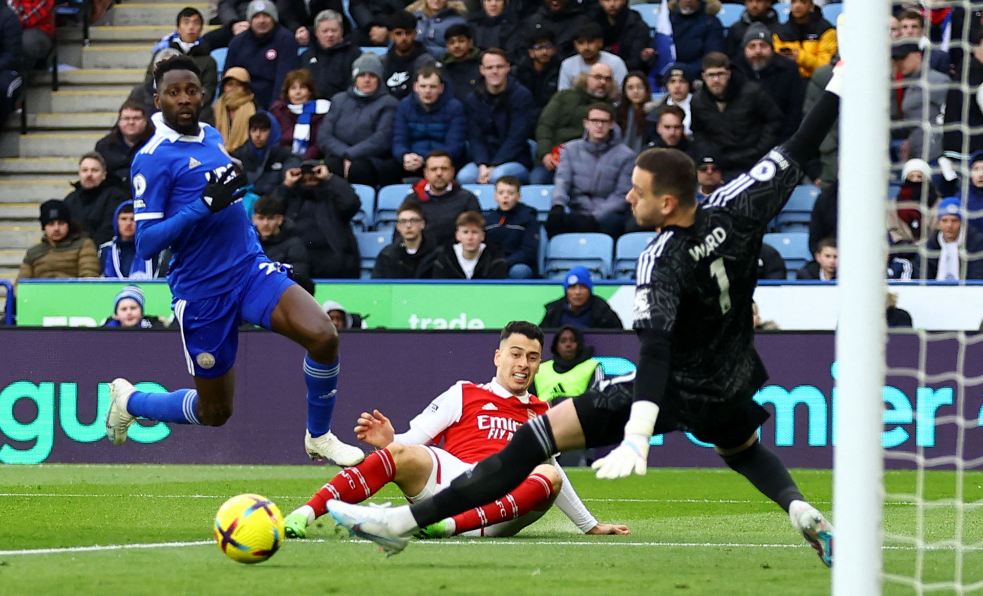 在谈到通过 在谈到通过